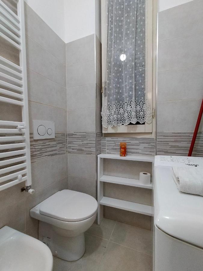 Central Guesthouse Cir 015146-Cni-01484 Milano Ngoại thất bức ảnh