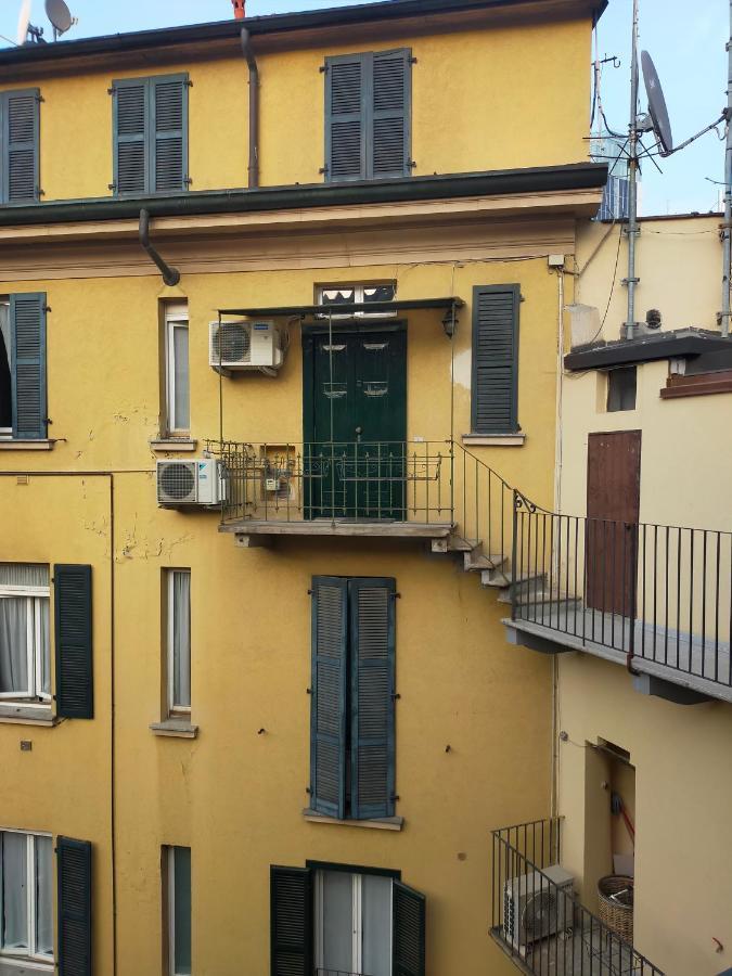 Central Guesthouse Cir 015146-Cni-01484 Milano Ngoại thất bức ảnh